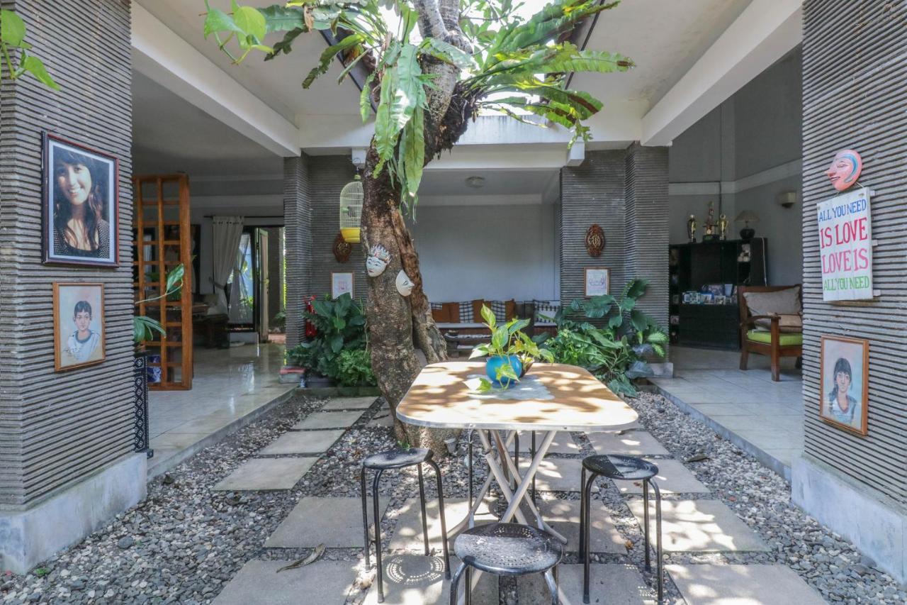 Oyo 1757 Villa Dende Ломбок Екстериор снимка